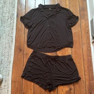 Gap Body true sleep brown women’s pajama set shorts and short sleeve XL